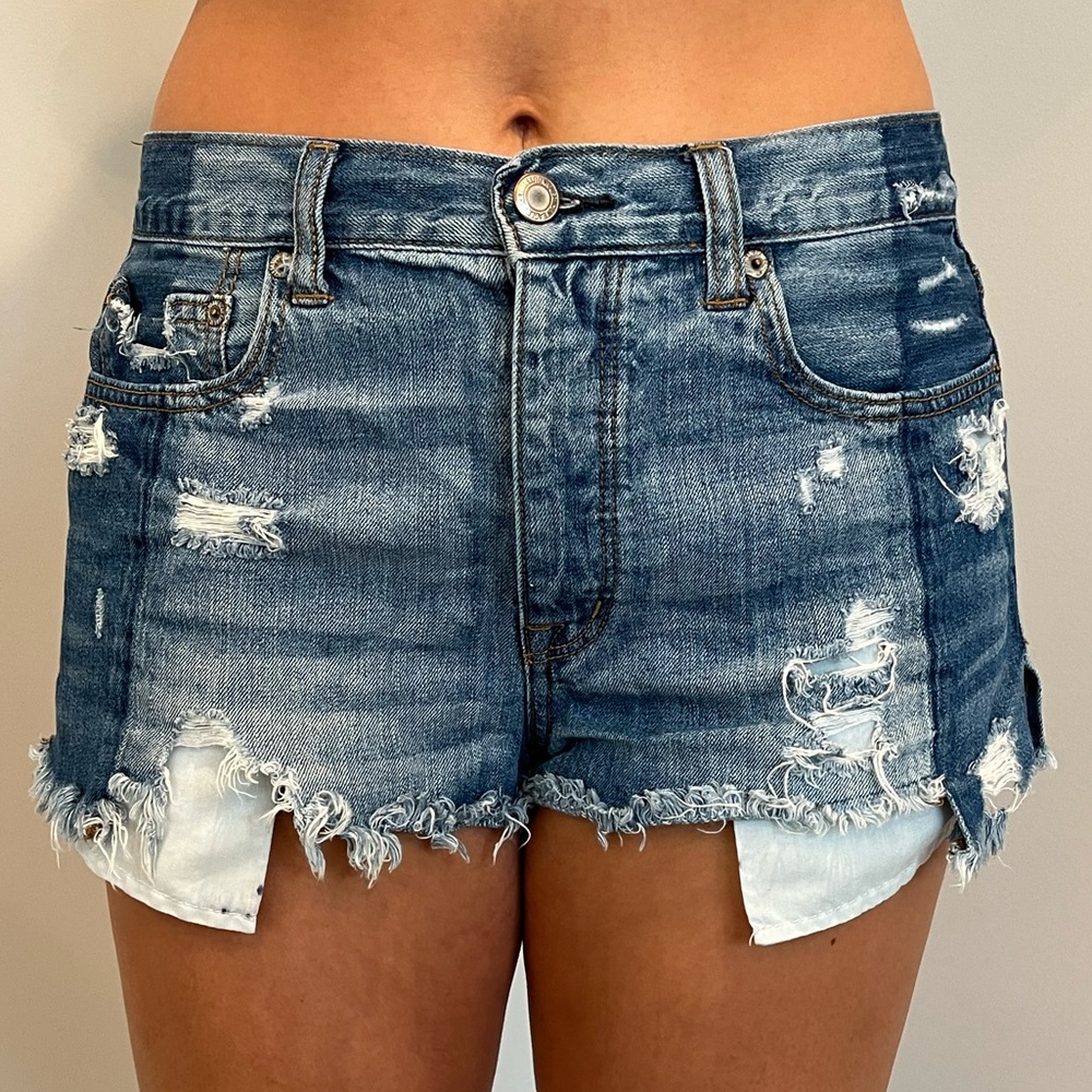 American Eagle very distressed jean shorts